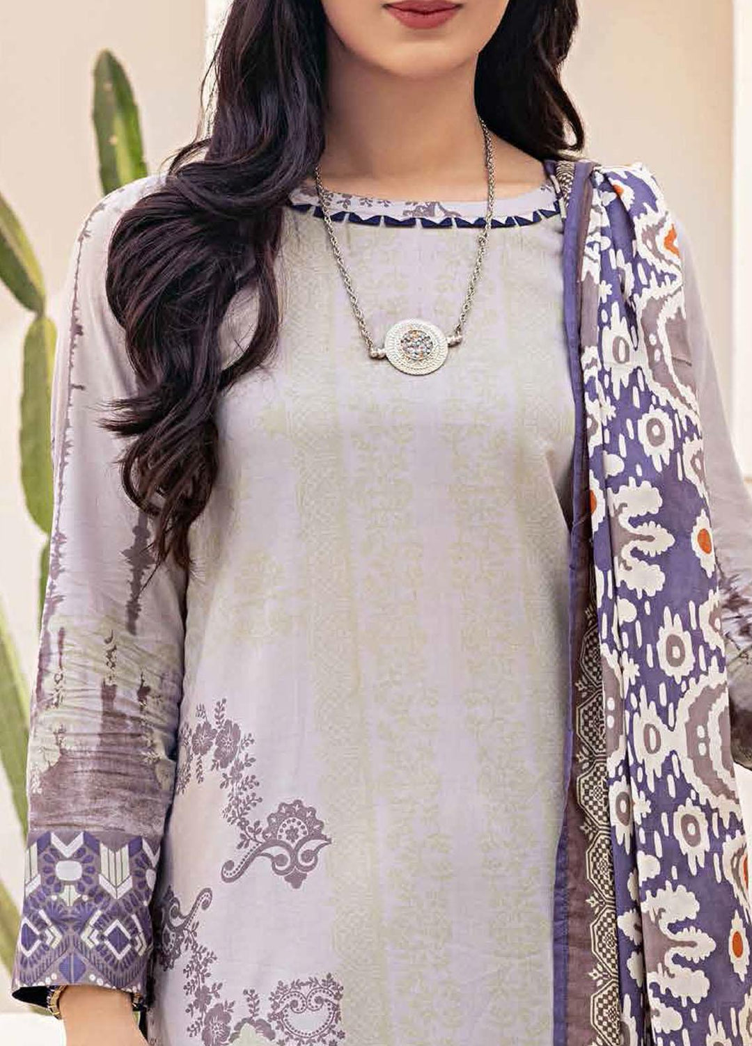 Inaya By Salitex Printed Lawn Suits Unstitched 3 Piece ST22I IP-00093A - Summer Collection