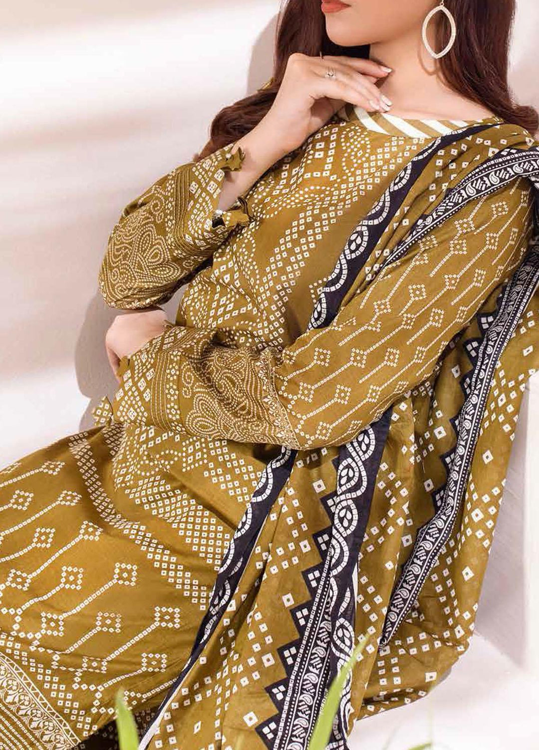 Inaya By Salitex Printed Lawn Suits Unstitched 3 Piece ST22I IP-00097B - Summer Collection