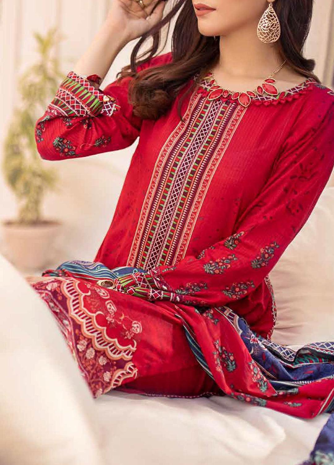 Inaya By Salitex Printed Lawn Suits Unstitched 3 Piece ST22I IP-00099B - Summer Collection