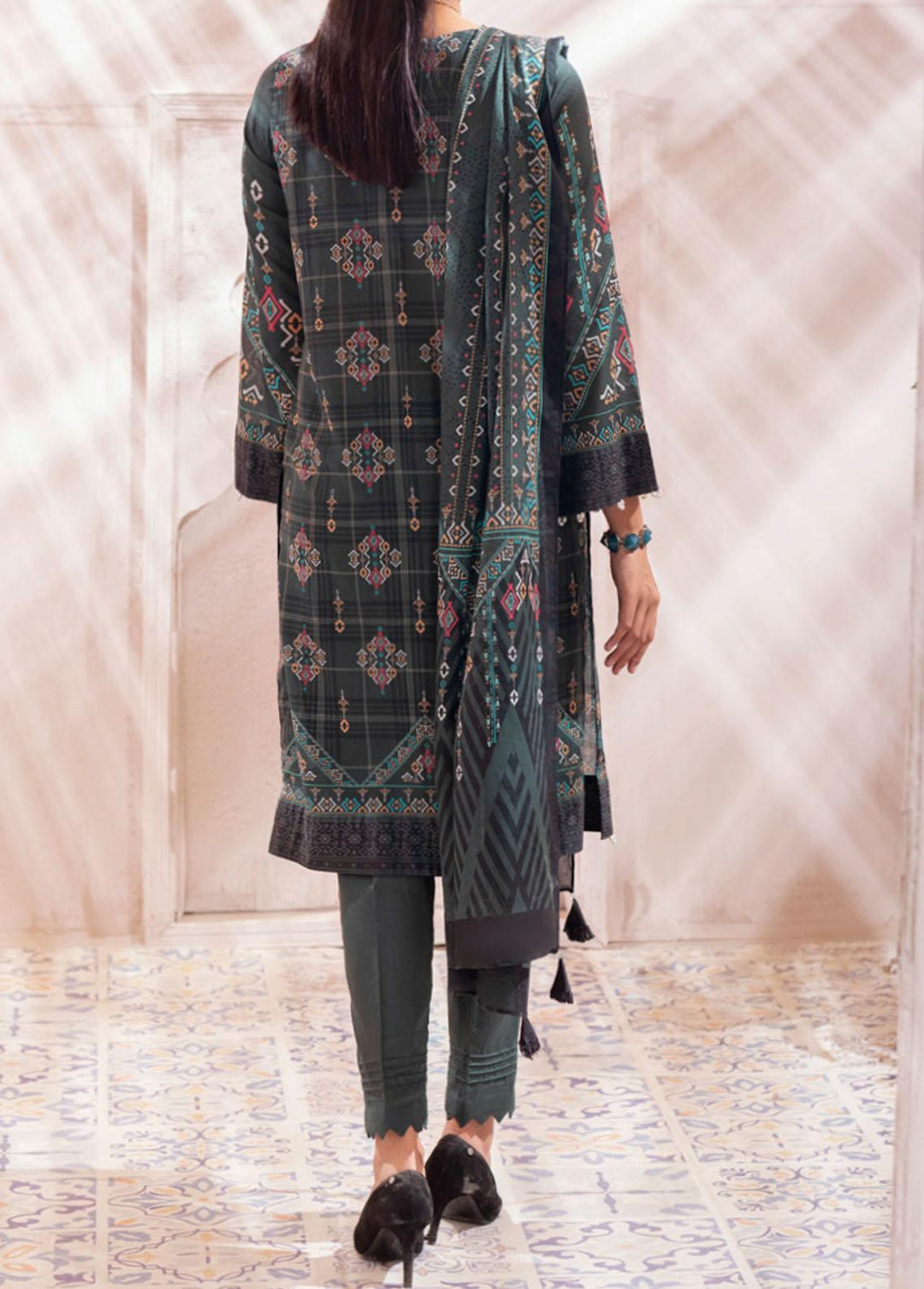 Malabis By Salitex Printed Lawn Suits Unstitched 3 Piece ST22M IP-00123UT - Summer Collection