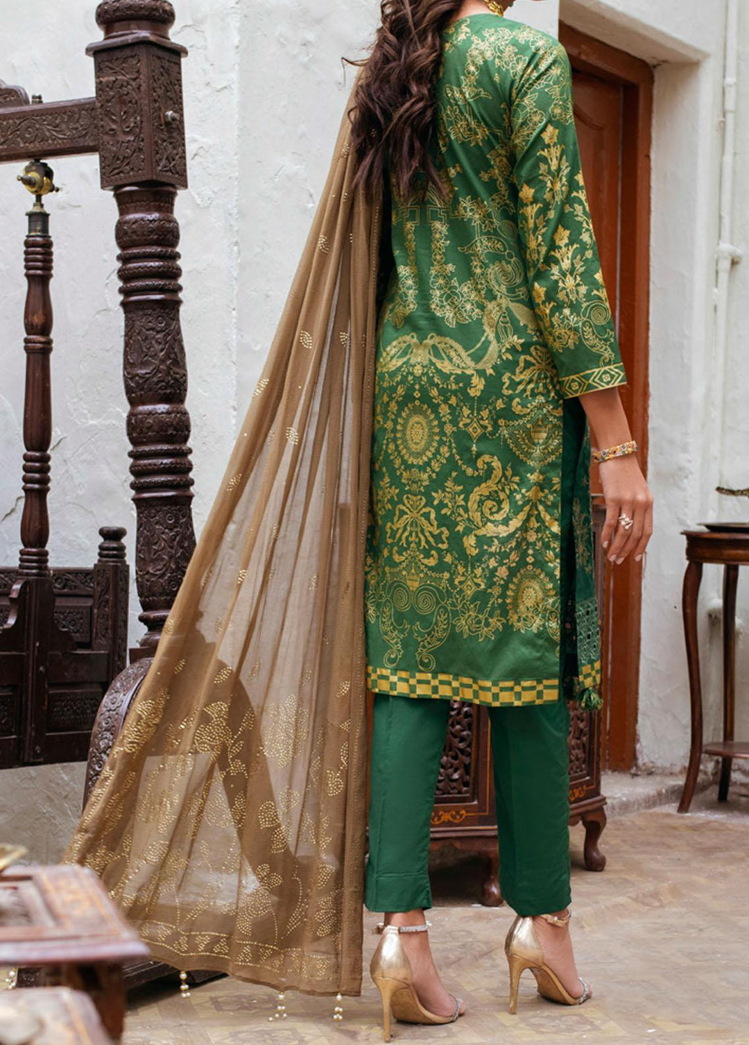 Oznur Mukesh By Salitex Embroidered Lawn Suits Unstitched 3 Piece ST22OM WK-00976UT - Summer Collection