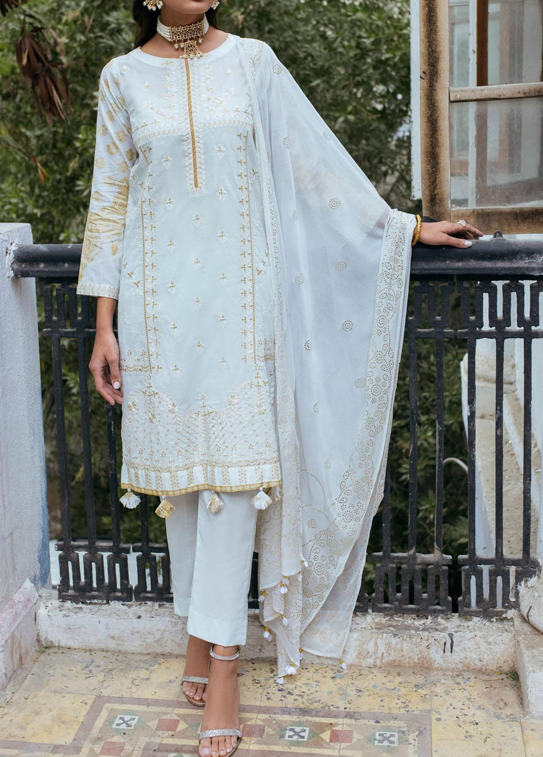 Oznur Mukesh By Salitex Embroidered Lawn Suits Unstitched 3 Piece ST22OM WK-00979UT - Summer Collection