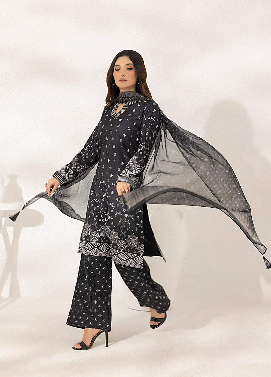 Salitex Printed Lawn Silk Suits Unstitched 3 Piece SUNS7ASI284UT - Summer Collection