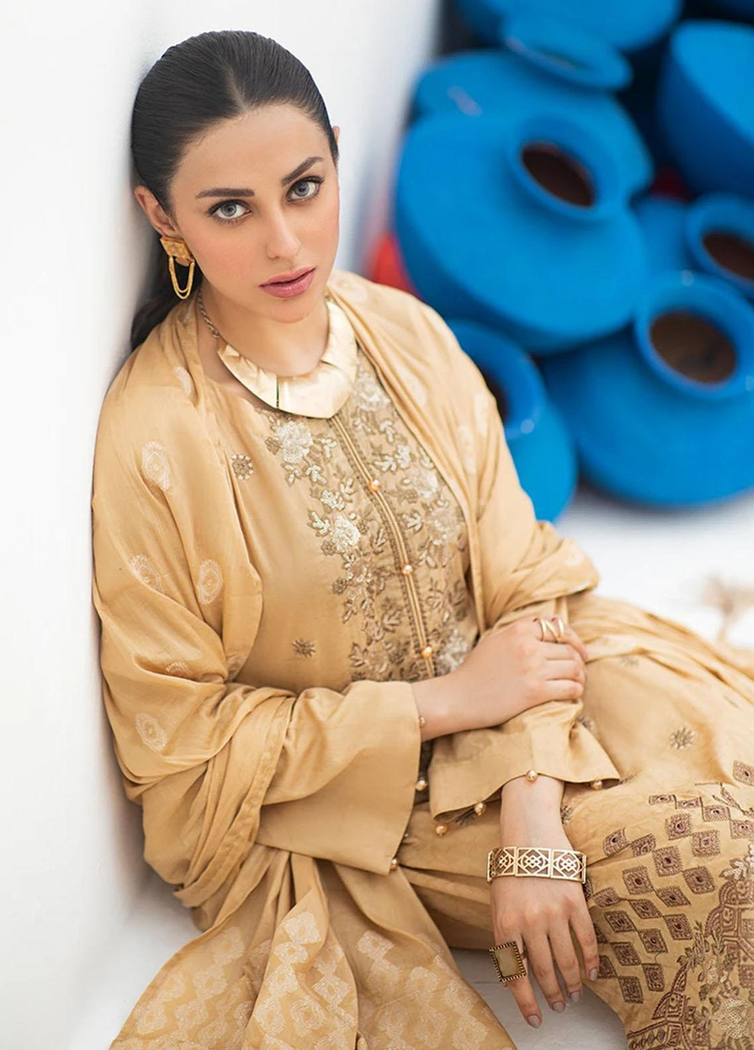 Salitex Embroidered Jacquard Suits Unstitched 3 Piece SL21SS WK-00772 - Winter Collection