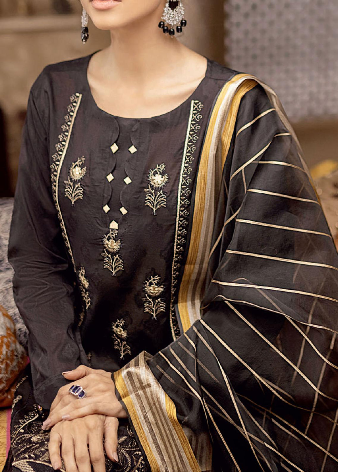 Zavish By Salitex Embroidered Lawn Suits Unstitched 3 Piece ST22Z WK-00968UT - Luxury Collection