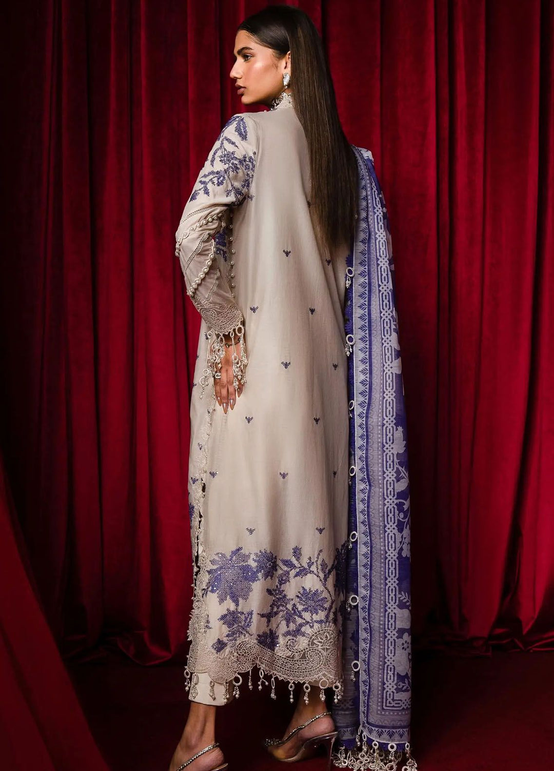 Sana Safinaz Embroidered Lawn Suits Unstitched 3 Piece SS24UL 8B - Luxury Collection