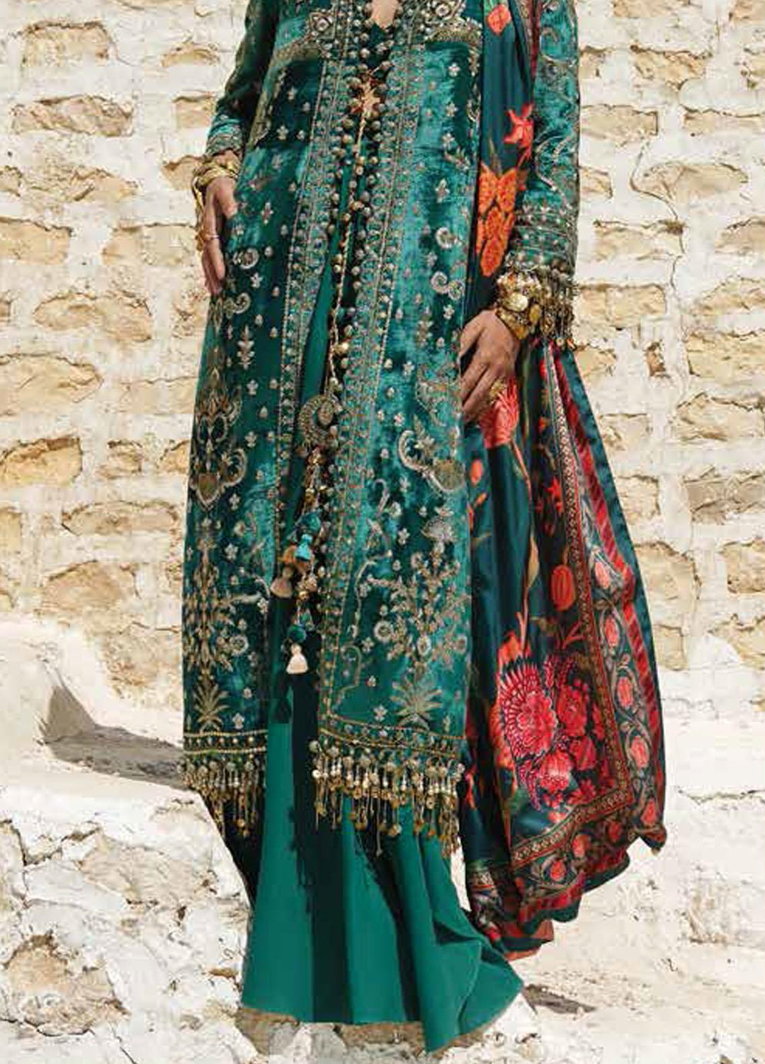 Sana Safinaz Embroidered Velvet Suits Unstitched 3 Piece SS23WL D-02 - Luxury Collection