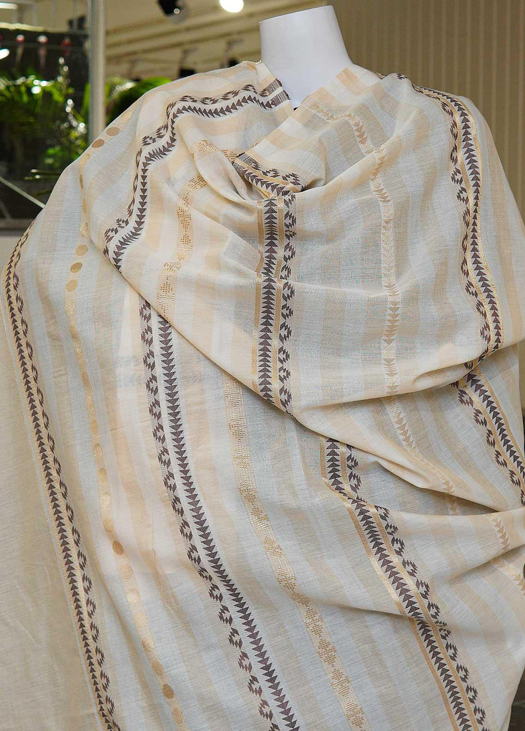 Sanaulla Exclusive Range  Cotton Embroidered Chaddar D-08 Multi2 - Cotton Multani Chaddars