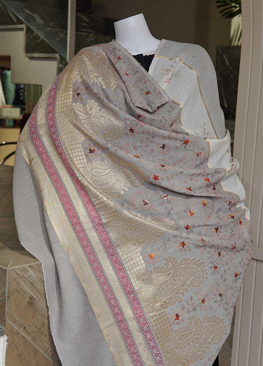 Sanaulla Exclusive Range  Cotton Embroidered Chaddar D-03 Multi1 - Cotton Multani Chaddars