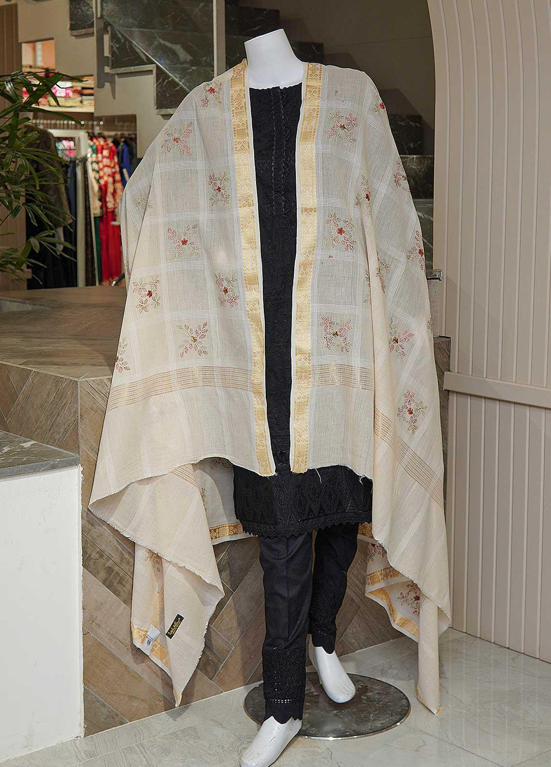 Sanaulla Exclusive Range  Cotton Embroidered Chaddar D-02 Multi9 - Cotton Multani Chaddars