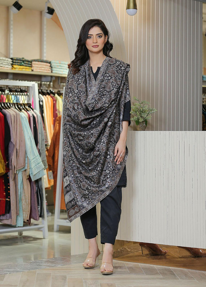 Sanaulla Exclusive Range  Pashmina  Mama D-10 Multi 01 - Women Shawls