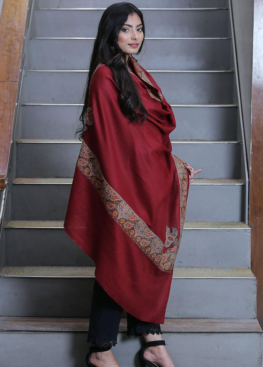 Sanaulla Exclusive Range  Pashmina  Mama D-18 Maroon - Women Shawls