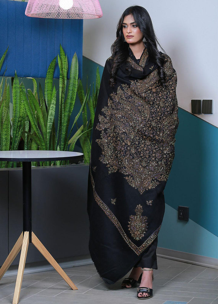 Sanaulla Exclusive Range  Pashmina  Mama D-30 Black - Women Shawls
