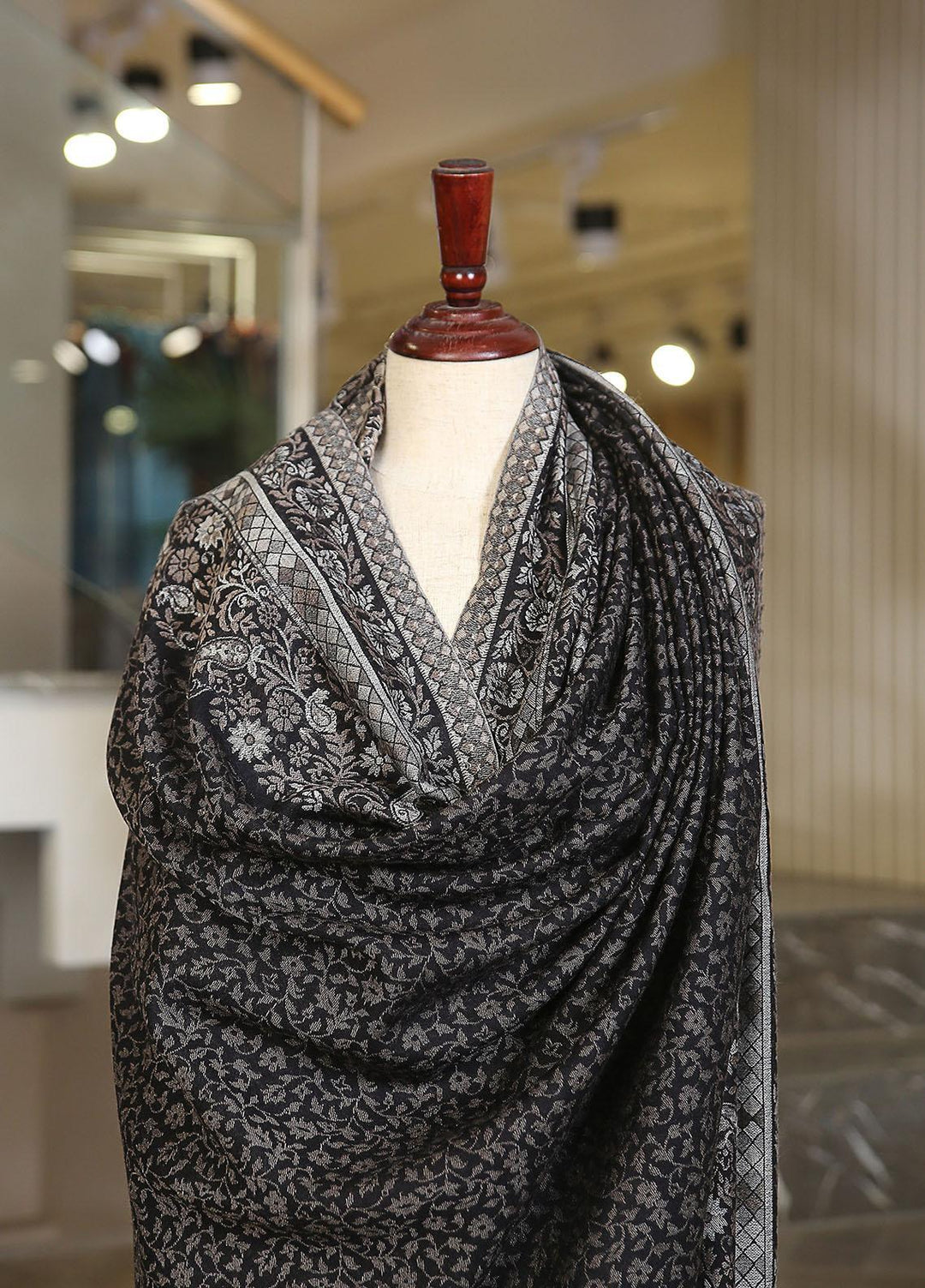 Sanaulla Exclusive Range  Pashmina  Mama D-09 Multi 02 - Women Shawls