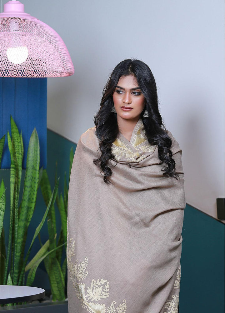Sanaulla Exclusive Range  Pashmina  Mama D-40 Brown 04 - Women Shawls