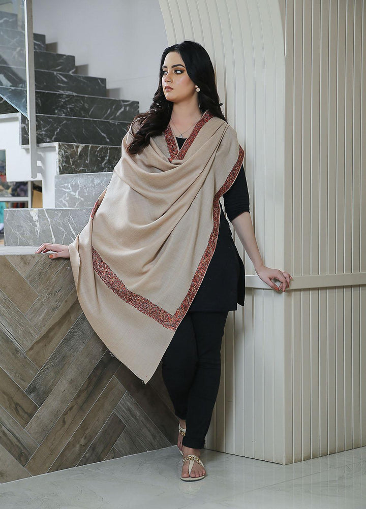 Sanaulla Exclusive Range  Pashmina  Mama D-45 Fawn 02 - Women Shawls