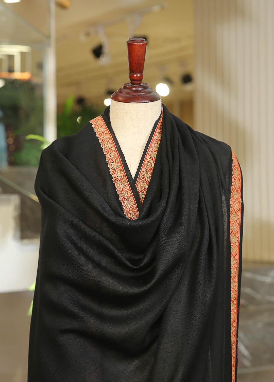 Sanaulla Exclusive Range  Pashmina  D-36 Black - Women Shawls