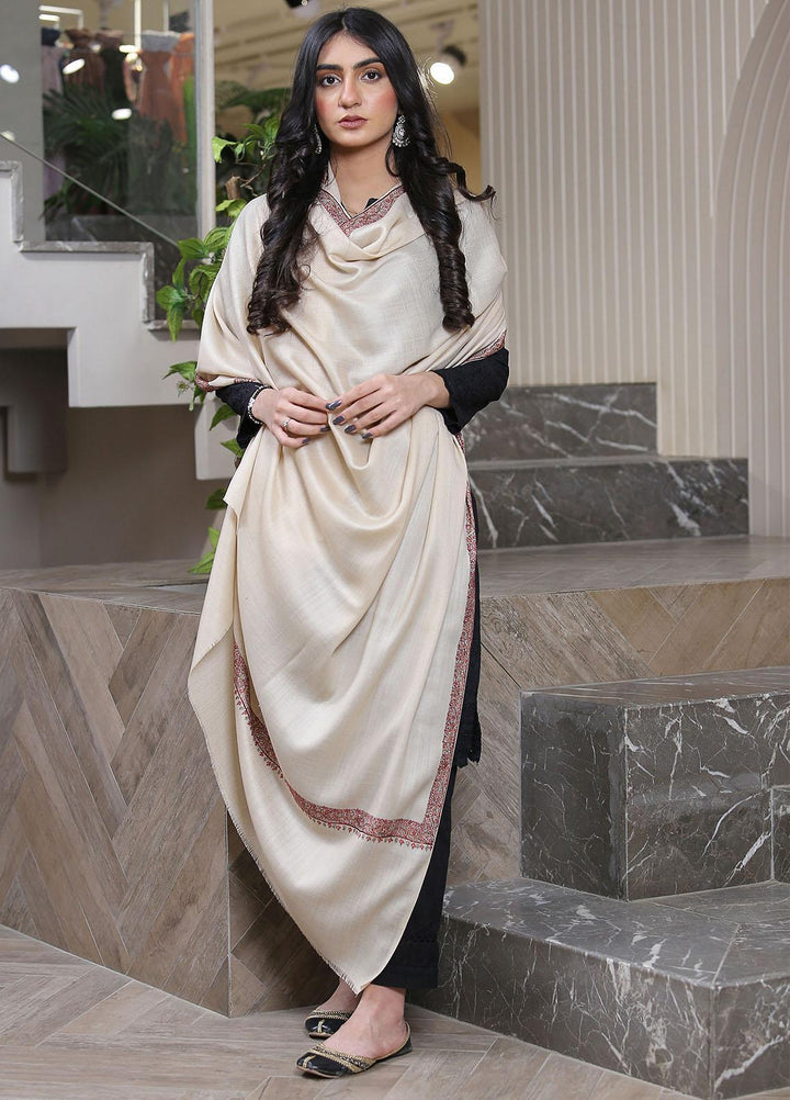 Sanaulla Exclusive Range  Pashmina  Mama D-44 Fawn - Women Shawls