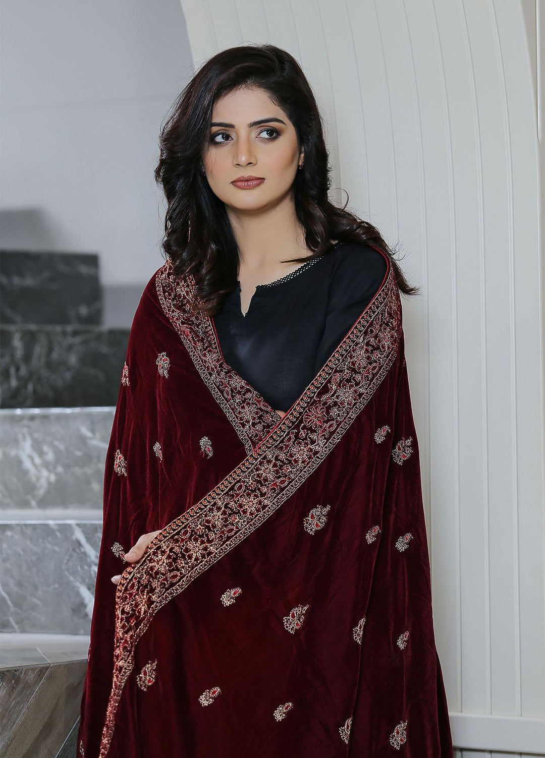 Sanaulla Exclusive Range  Pashmina  KPS 781 D-43 Maroon - Women Shawls