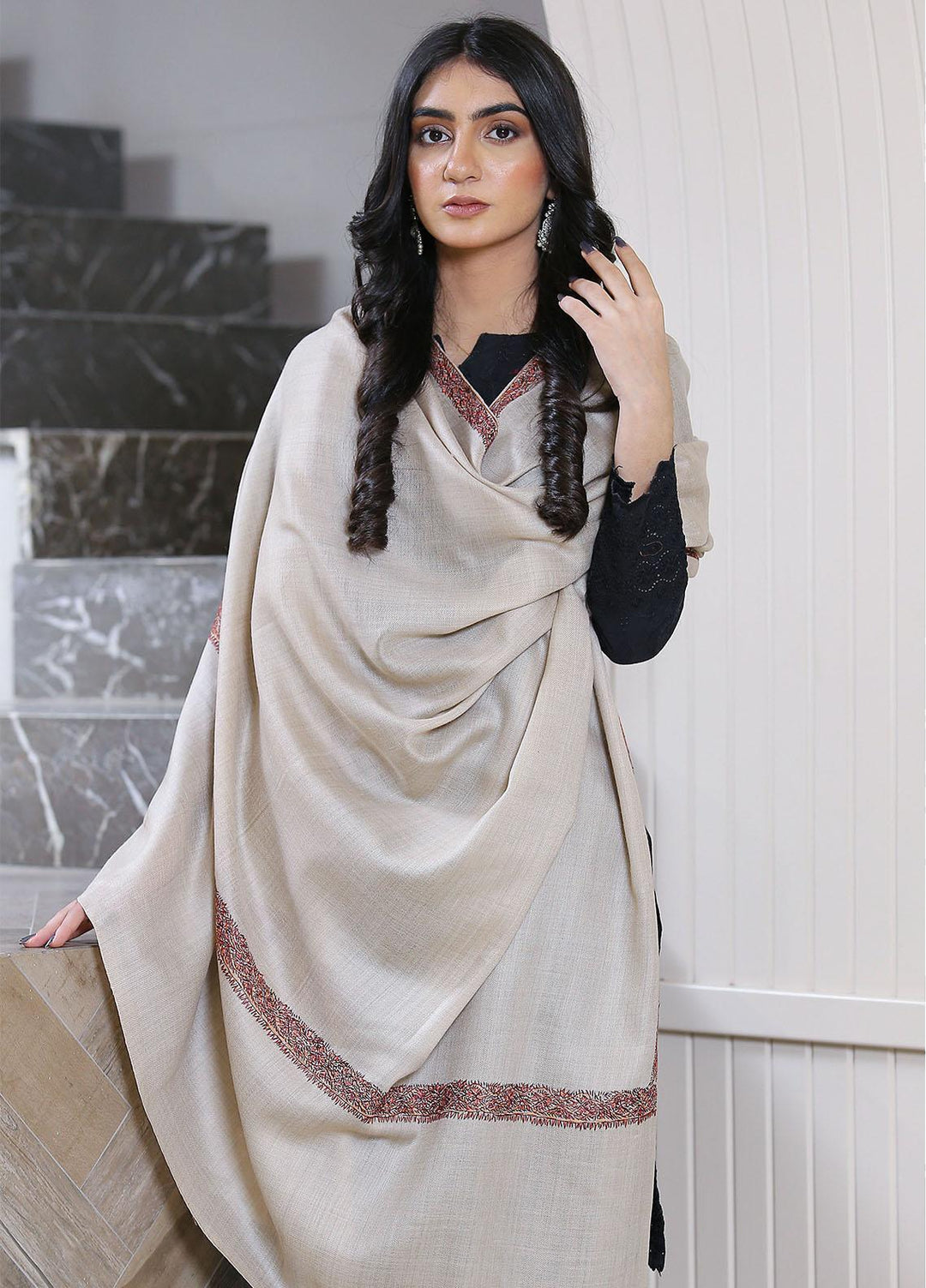 Sanaulla Exclusive Range  Pashmina  Mama D-44 Fawn 01 - Women Shawls