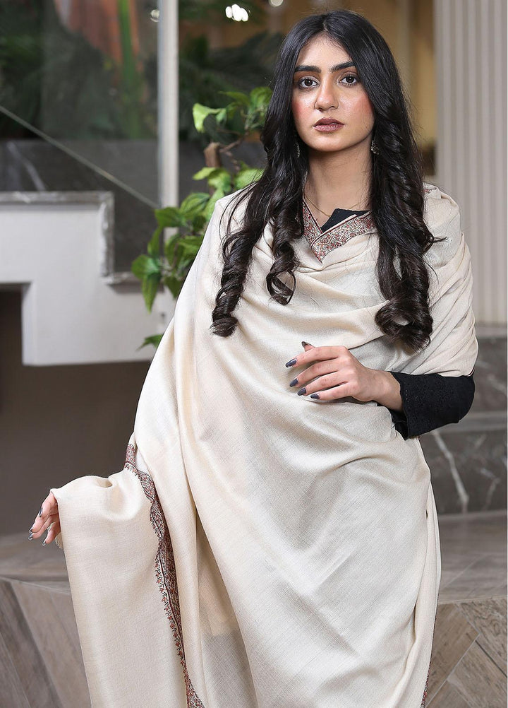 Sanaulla Exclusive Range  Pashmina  Mama D-44 Fawn 02 - Women Shawls