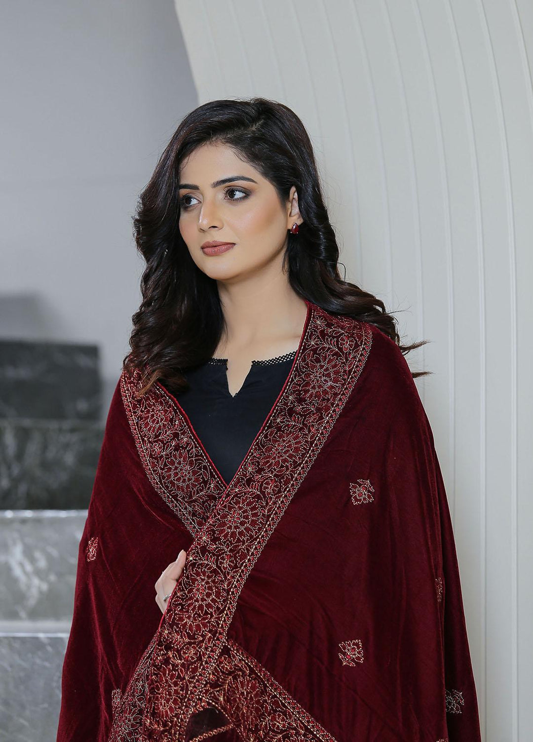 Sanaulla Exclusive Range  Pashmina  KPS 781 D-44 Maroon - Women Shawls