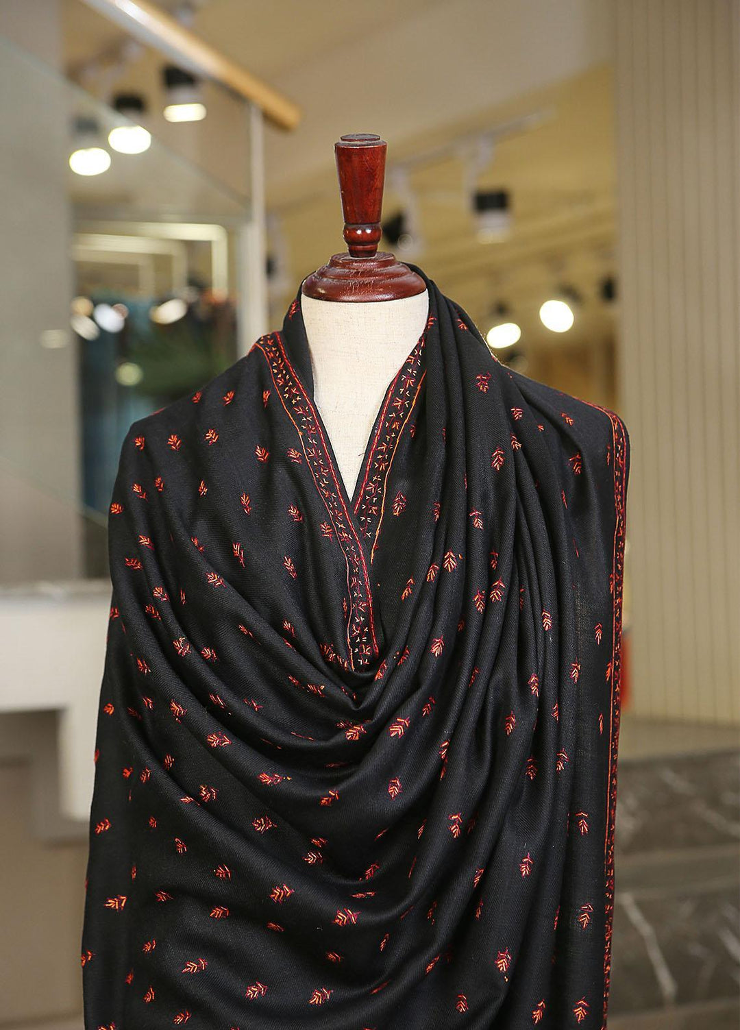 Sanaulla Exclusive Range  Pashmina  KPS 781 D-08 Black - Women Shawls