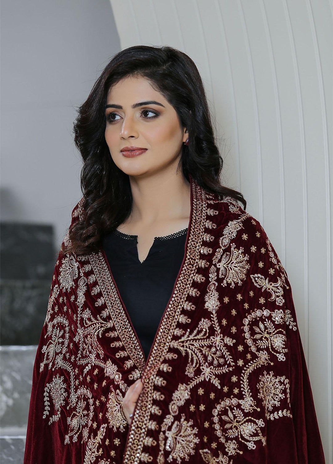 Sanaulla Exclusive Range  Pashmina  KPS 781 D-46 Maroon - Women Shawls