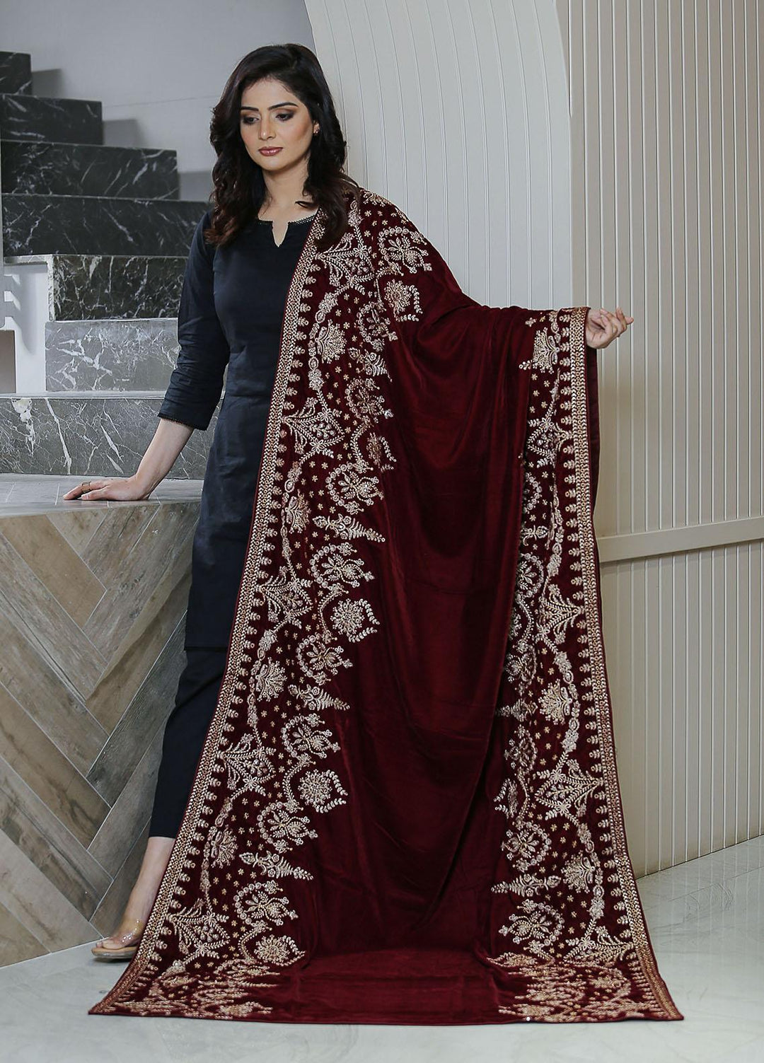 Sanaulla Exclusive Range  Pashmina  KPS 781 D-46 Maroon - Women Shawls
