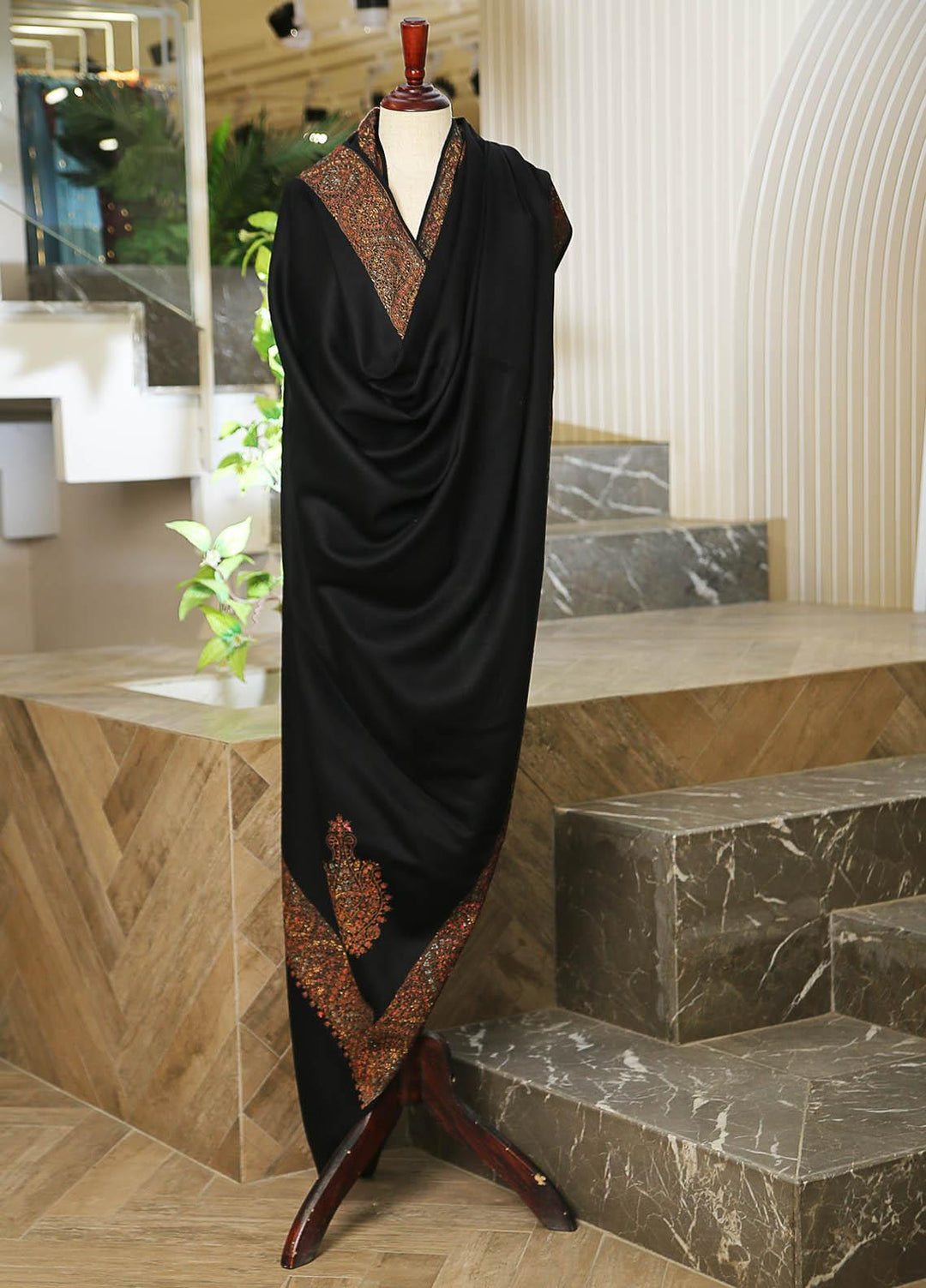 Sanaulla Exclusive Range  Pashmina  D-29 Black 01 - Women Shawls