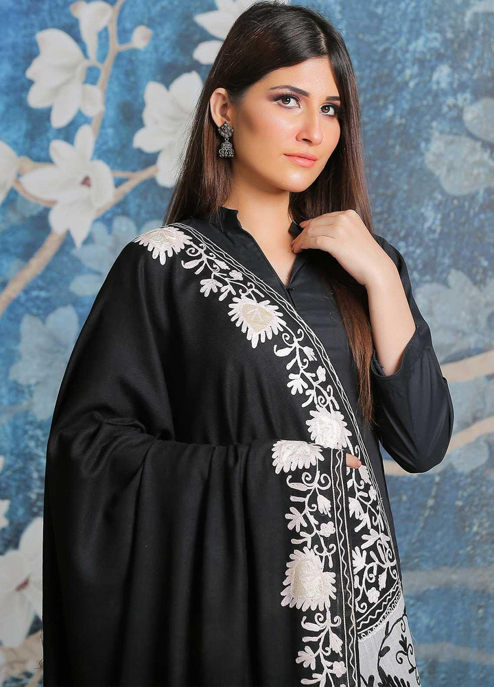 Sanaulla Exclusive Range Embroidered Pashmina  Shawl SU21PP AKP-18 Black - Pure Pashmina Shawls
