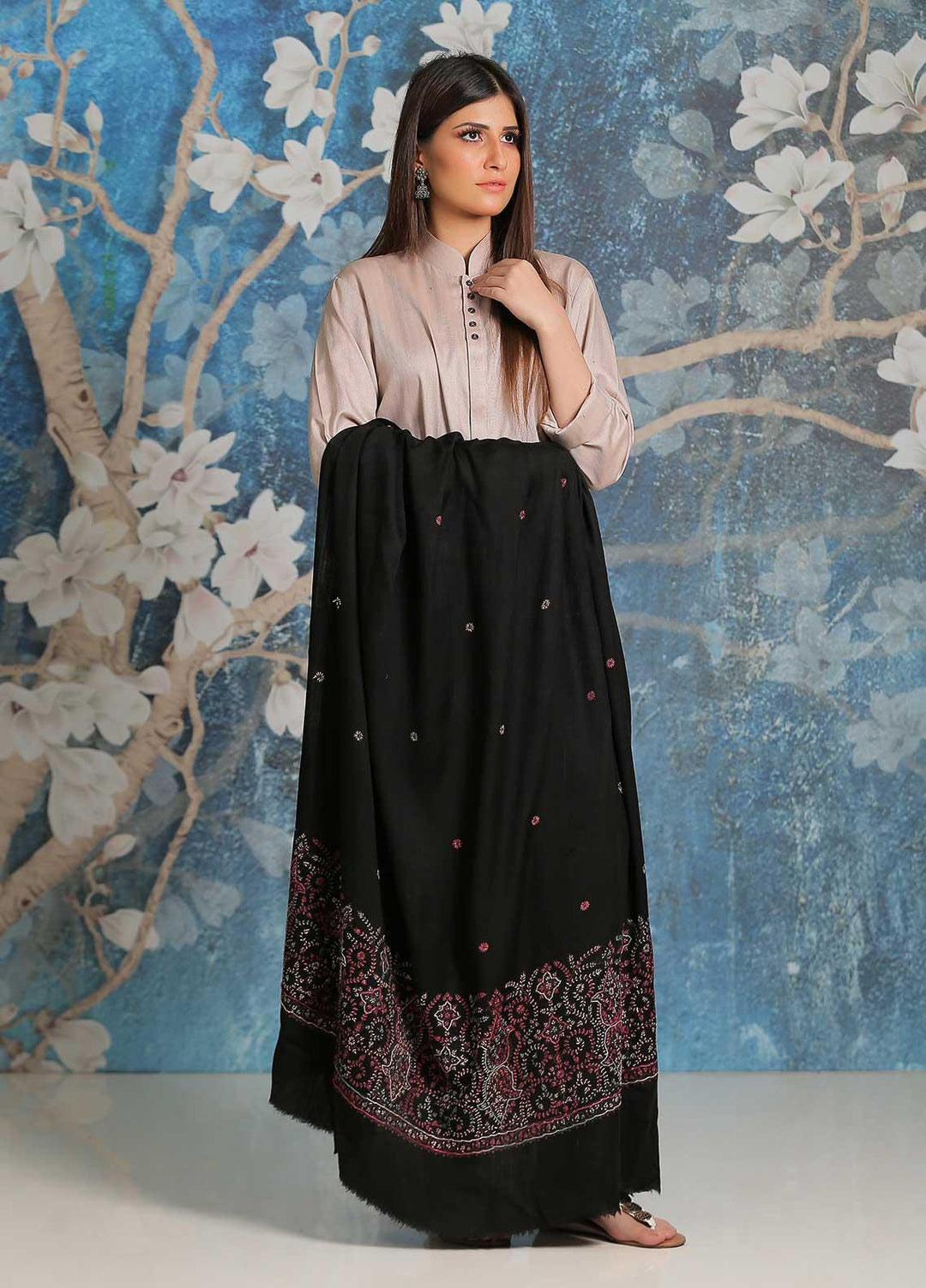 Sanaulla Exclusive Range Embroidered Pashmina  Shawl SU21PP MIR-35 Black - Pure Pashmina Shawls