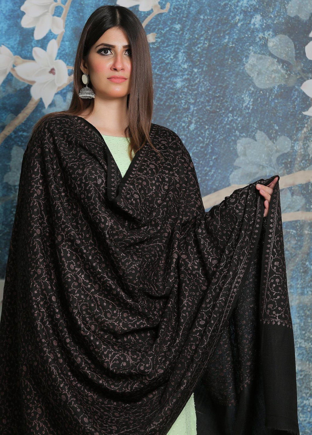 Sanaulla Exclusive Range Pashmina Shawl SU21PP AKP-01 Black-1 Pure Pashmina Shawls