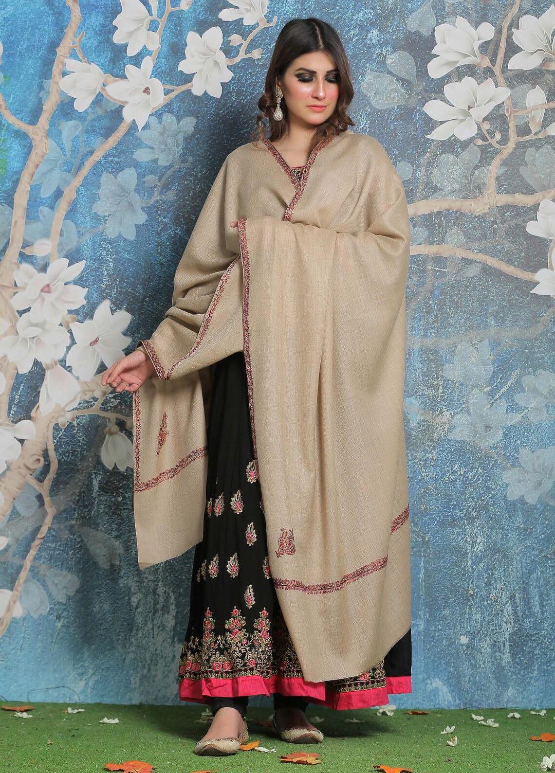 Sanaulla Exclusive Range Pashmina Shawl SU21PP MIR-38 Fawn 4 Pure Pashmina Shawls