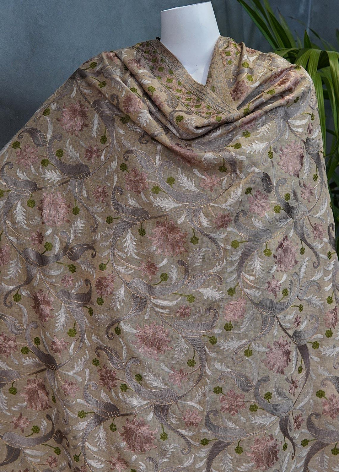 Sanaulla Exclusive Range  Pashmina  Shawls MAMA-36 Fawn - Pashmina Shawls