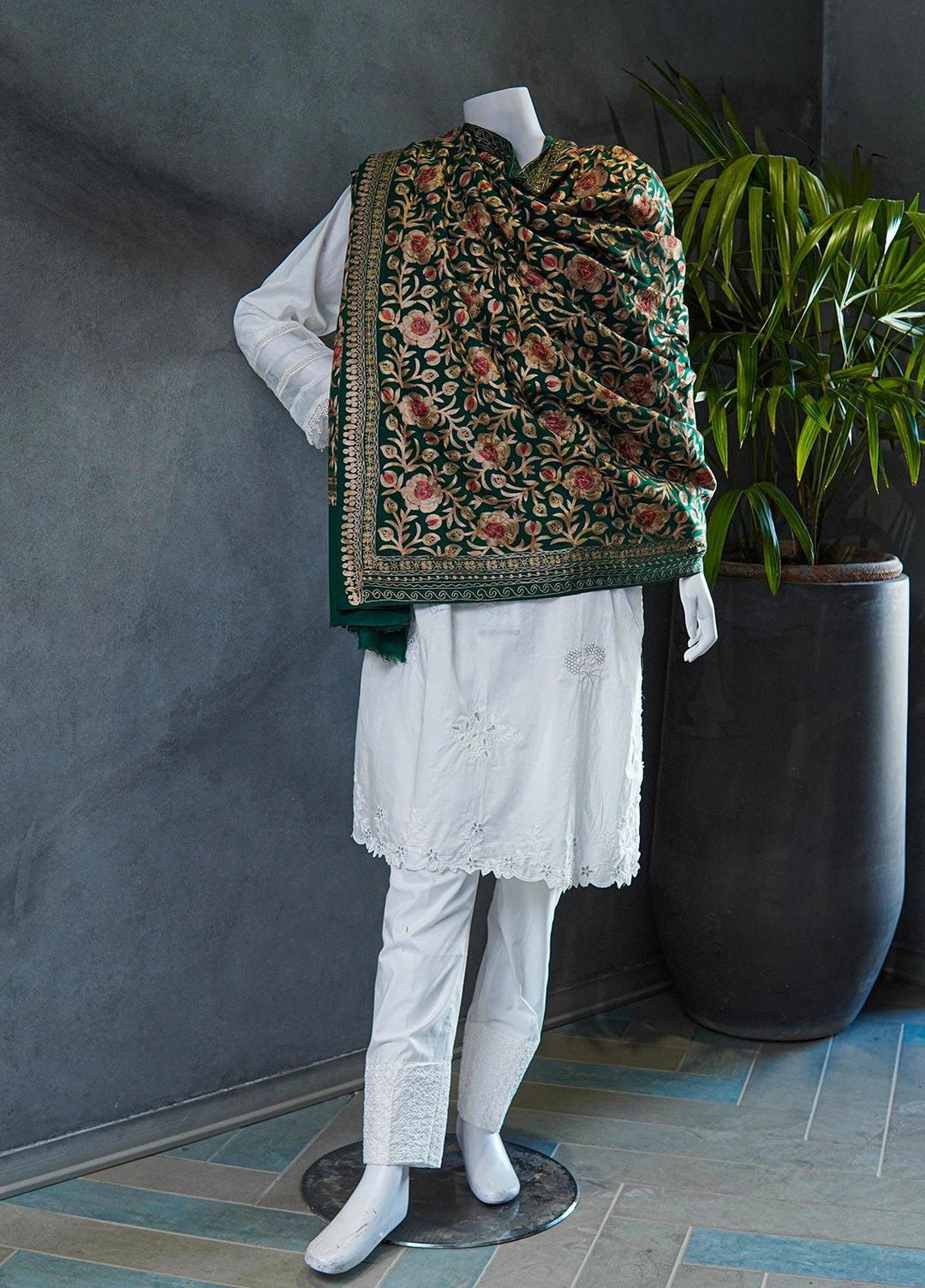 Sanaulla Exclusive Range  Pashmina  Shawls MAMA-36 Green-1 - Pashmina Shawls