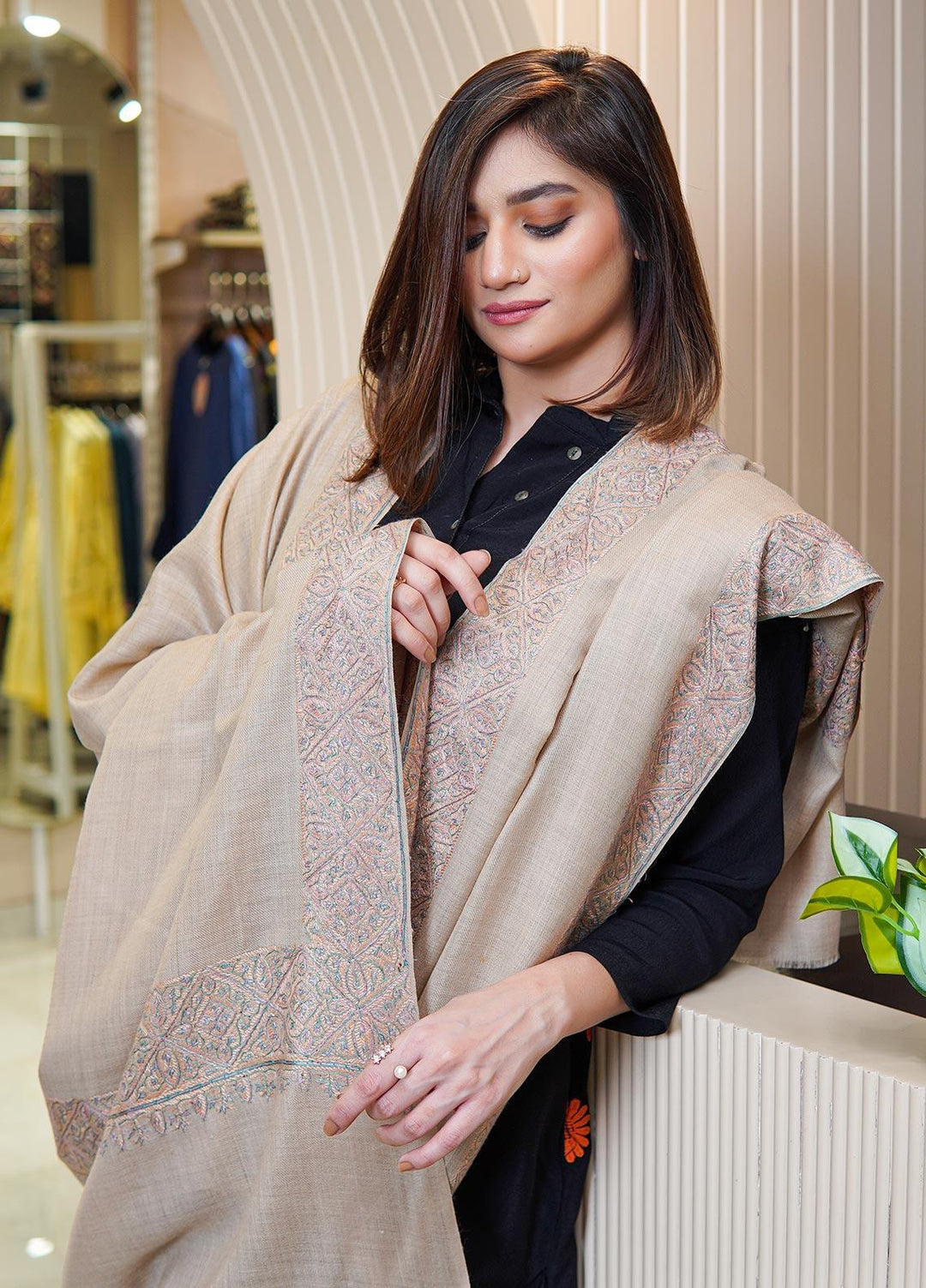 Sanaulla Exclusive Range  Pashmina  Shawls MAMA-20 Fawn-3 - Pashmina Shawls