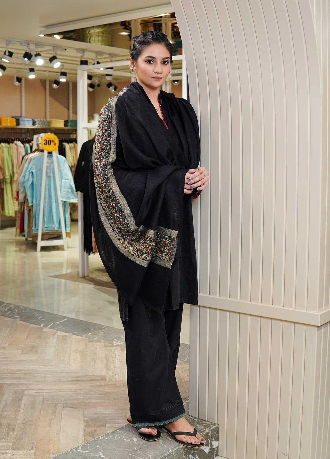 Sanaulla Exclusive Range  Pashmina  Shawls MAMA-44 Black-1 - Pashmina Shawls