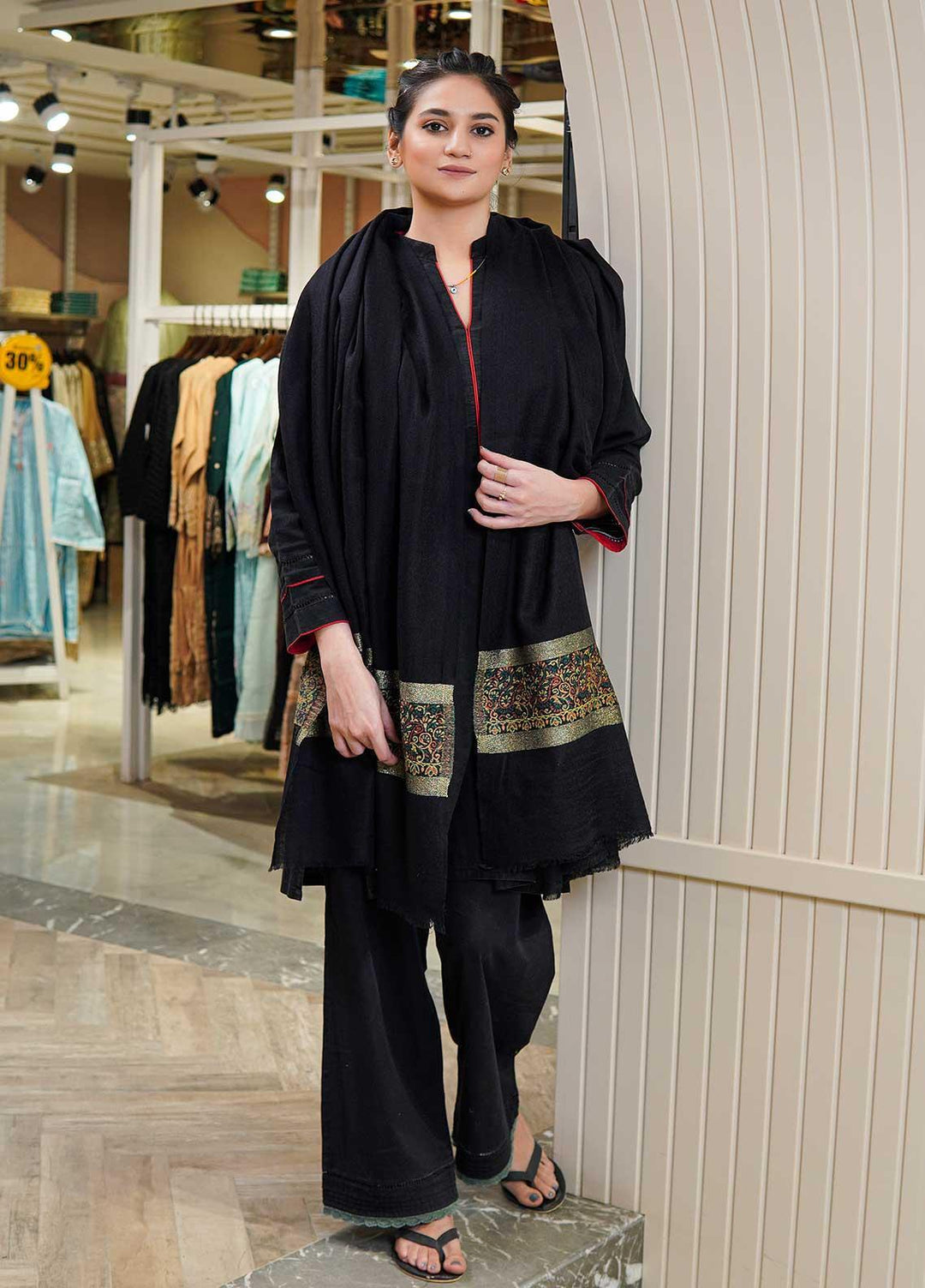 Sanaulla Exclusive Range  Pashmina  Shawls MAMA-44 Black-1 - Pashmina Shawls