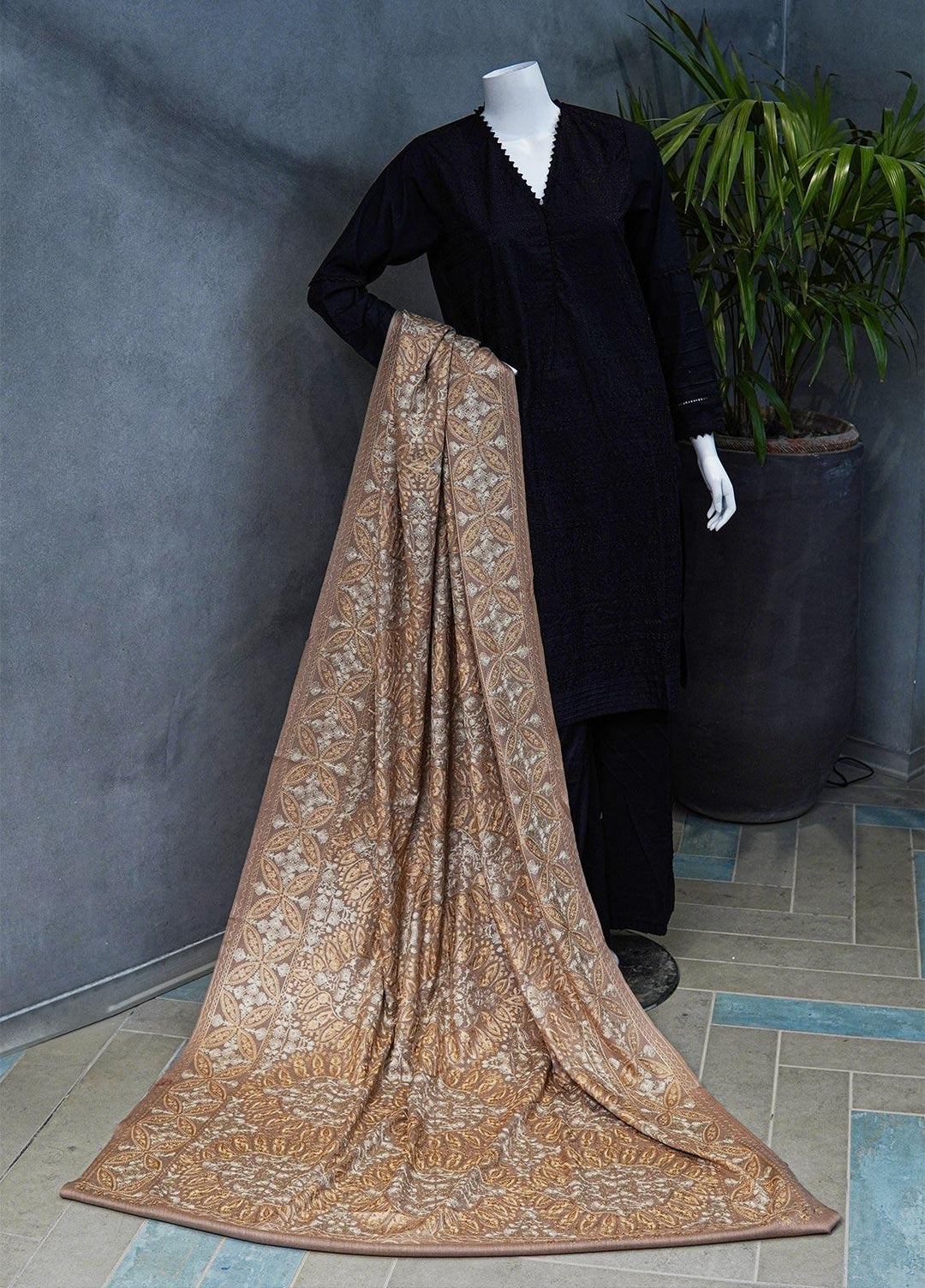 Sanaulla Exclusive Range  Pashmina  Shawls MAMA-38 Fawn-2 - Pashmina Shawls