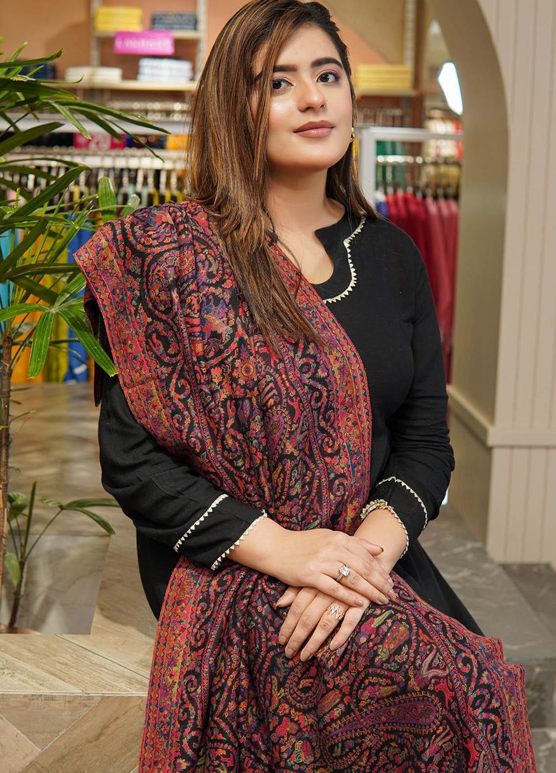 Sanaulla Exclusive Range  Pashmina  Shawls MAMA-08 Black-1      - Pashmina Shawls