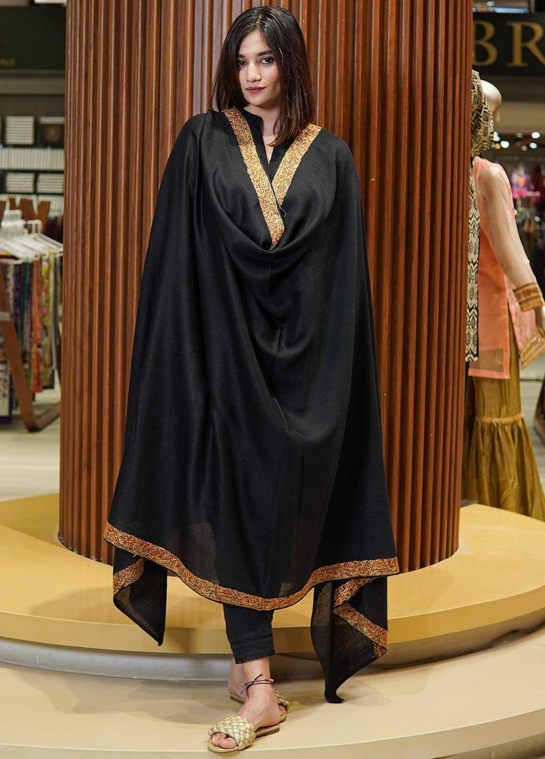 Sanaulla Exclusive Range  Pashmina  Shawls MAMA-16 Black-3 - Pashmina Shawls