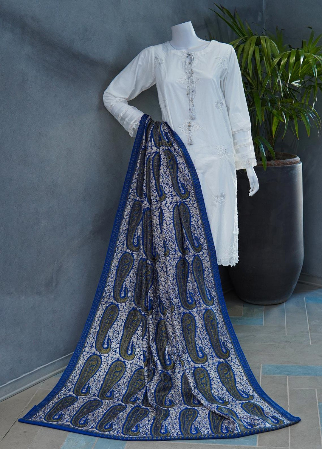 Sanaulla Exclusive Range  Pashmina  Shawls MAMA-38 Royal - Pashmina Shawls