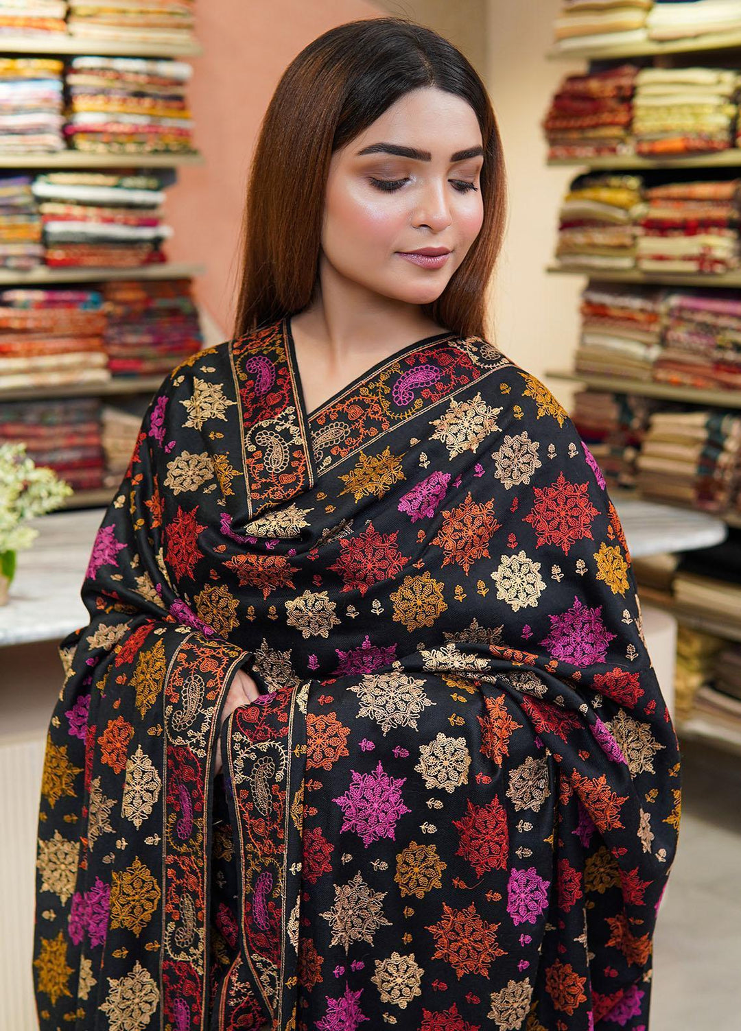 Sanaulla Exclusive Range  Pashmina  Shawls MH Multi Buti Jaal Hw KPS-25 Black01 - Pashmina Shawls