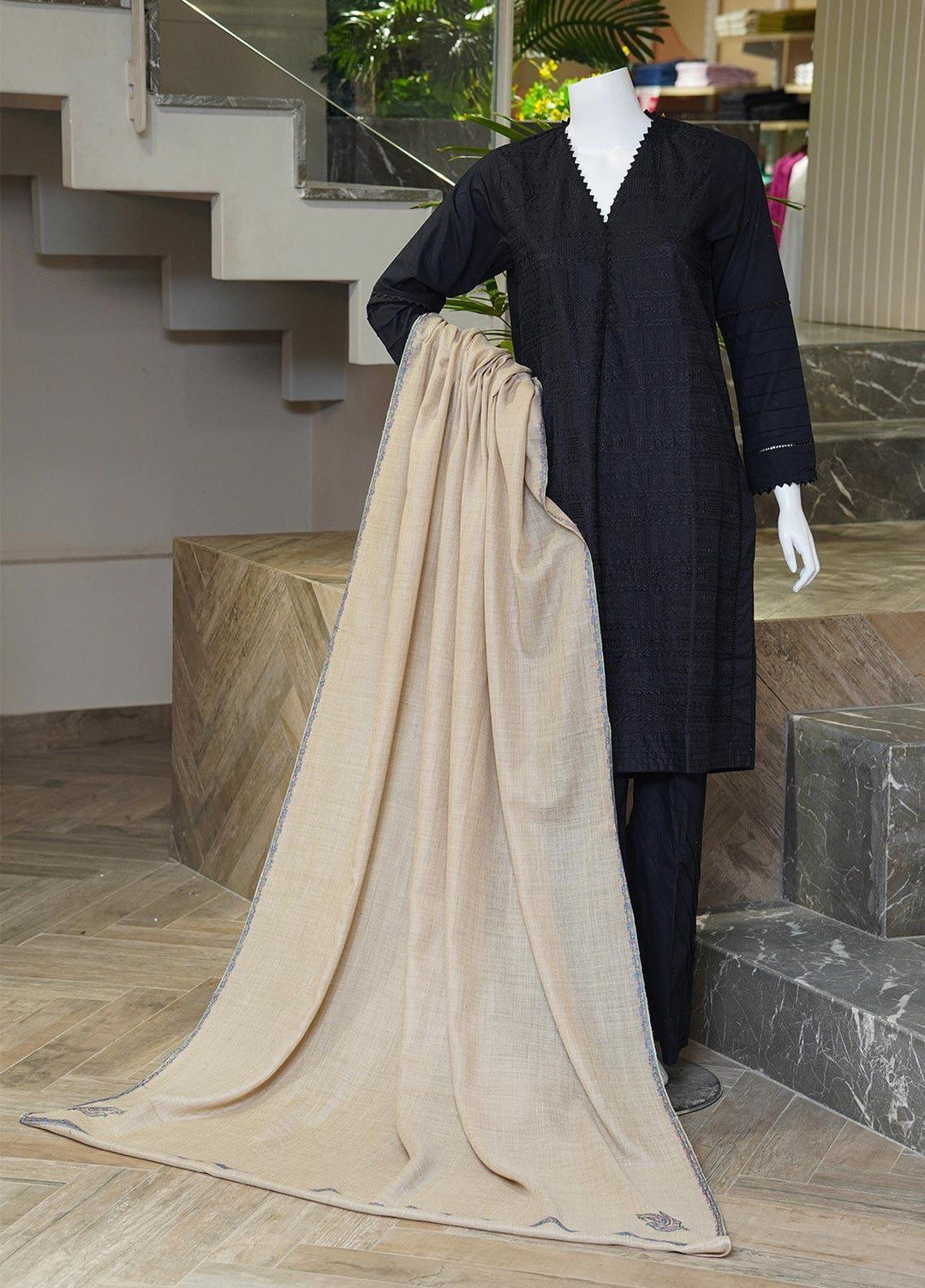 Sanaulla Exclusive Range  Pashmina  Shawls MAMA-15 Fawn-4 - Pashmina Shawls