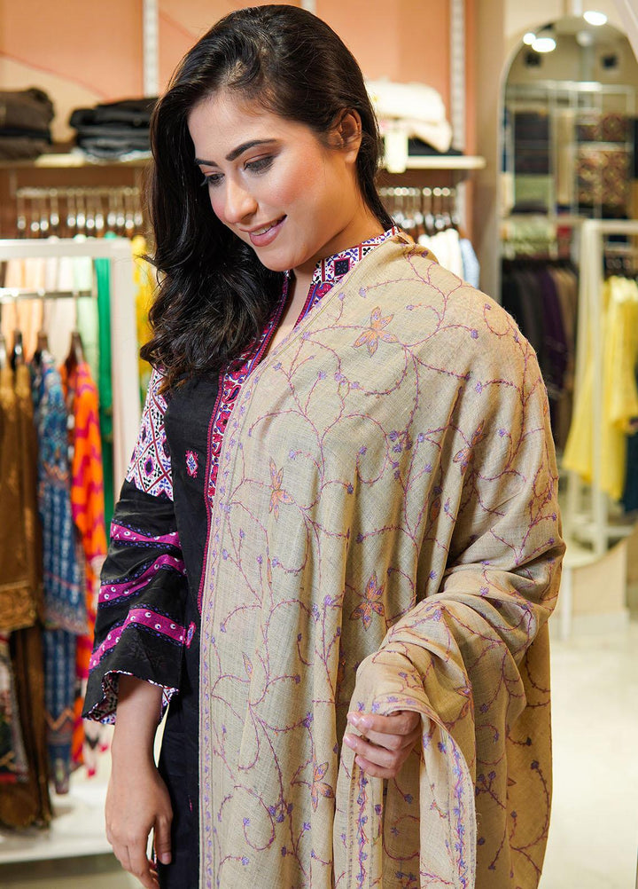 Sanaulla Exclusive Range  Pashmina  Shawls MAMA-21 Fawn-1 - Pashmina Shawls