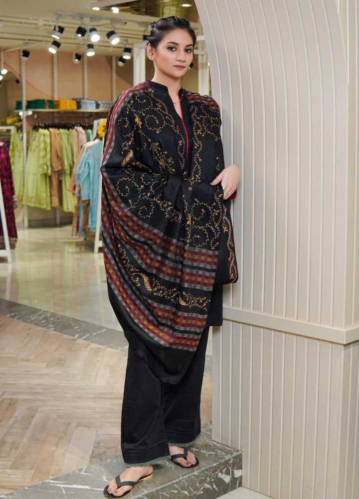 Sanaulla Exclusive Range  Pashmina  Shawls Multi Palla Emb DD KPS-45 Black01 - Pashmina Shawls