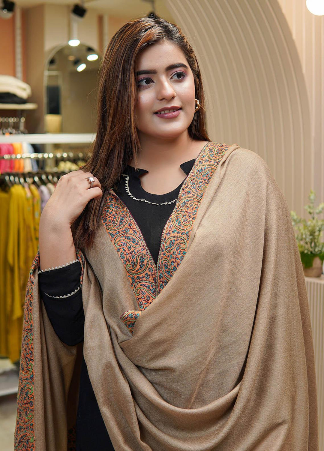 Sanaulla Exclusive Range  Pashmina  Shawls MAMA-47 Brown      - Pashmina Shawls