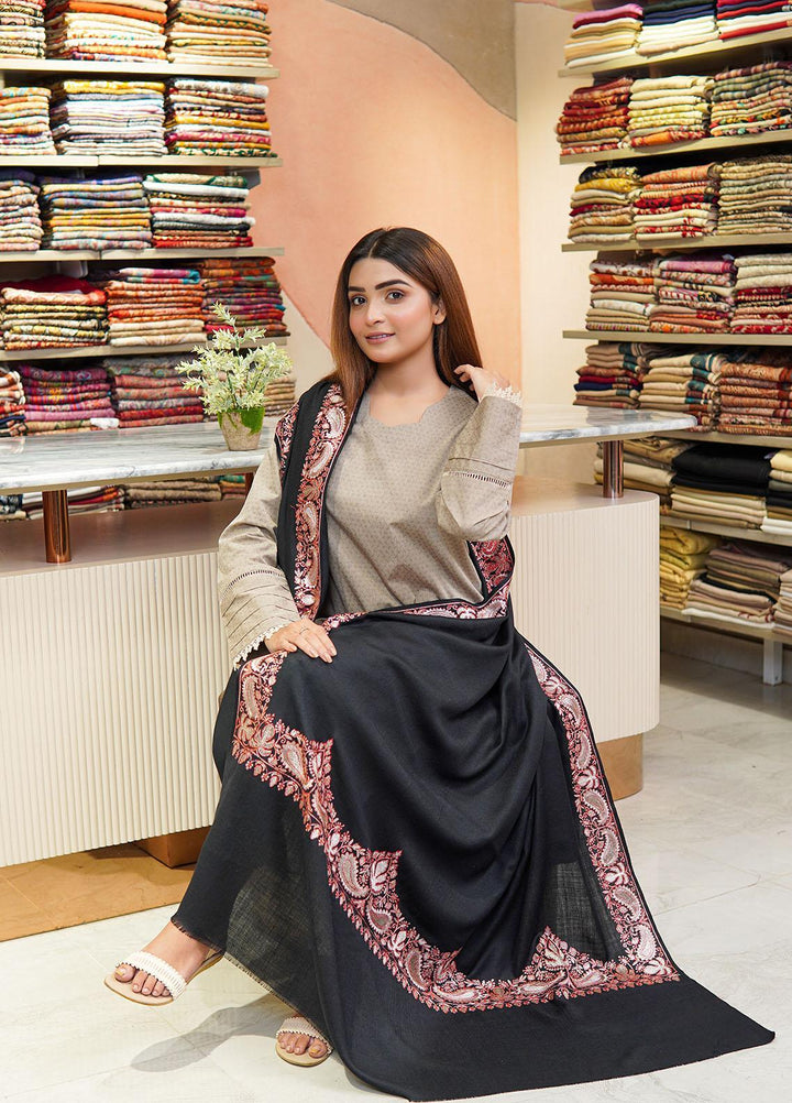 Sanaulla Exclusive Range  Pashmina  Shawls Zarri Pasily Chanar Boder Jw KPS-57 Black - Pashmina Shawls