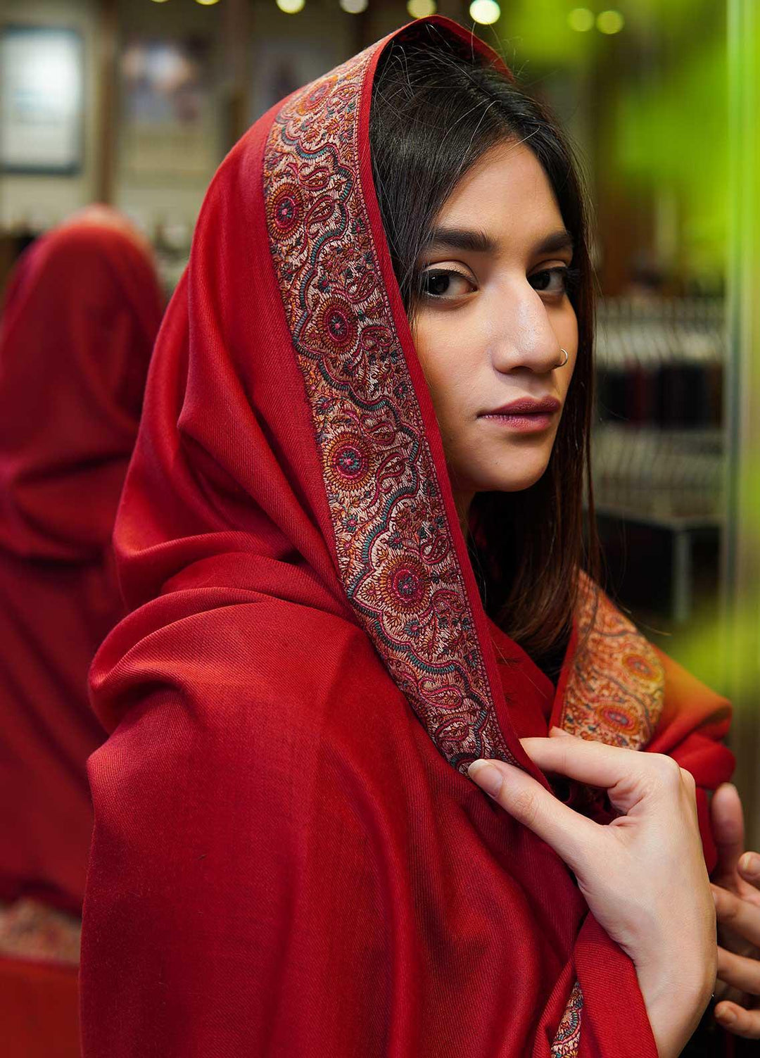 Sanaulla Exclusive Range  Pashmina  Shawls MAMA-31 Red-2 - Pashmina Shawls